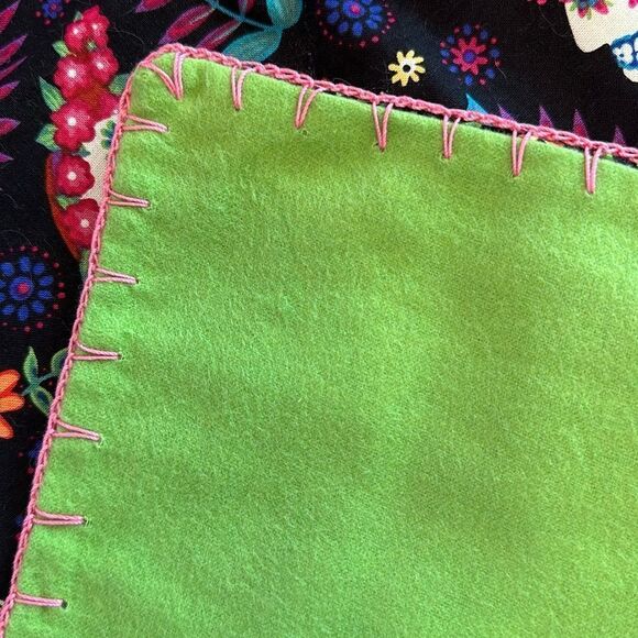 Hand Embellished Tapestry Small Blanket Sugar Skulls Hand Crocheted - Picture 6 of 7